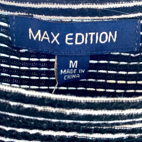 MAX EDITION BLACK & WHITE STRIPE CAP SLEEVE SHIRT SIDE ACCENT Size M NWT - Picture 2 of 13